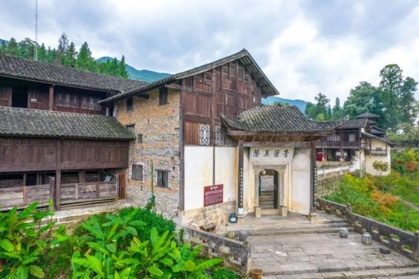 湖北十大旅游景点，首届“湖北最美取景地TOP10”名单揭晓