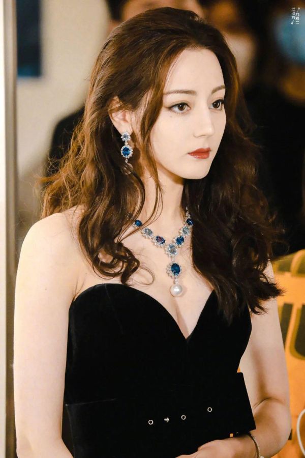 新疆十大美女明星排名，盘点娱乐圈十大新疆当红女星