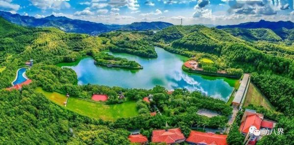 广东旅游必去十大景点自驾游（广东10大最美自驾线路）