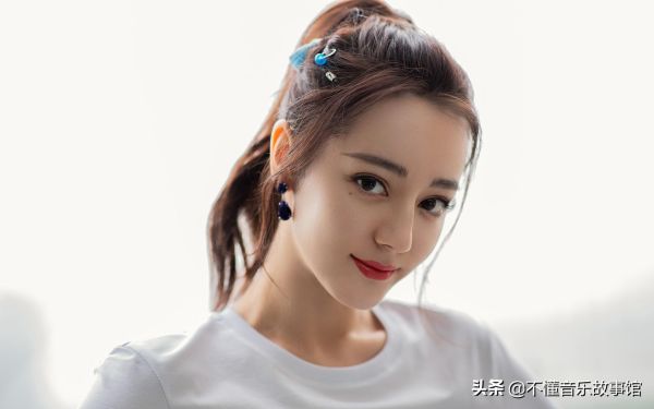 中国十大素颜美女明星，女明星素颜最好看的排名前十