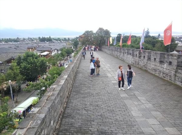 大理旅游必去十大景点，好玩的10个地方推荐