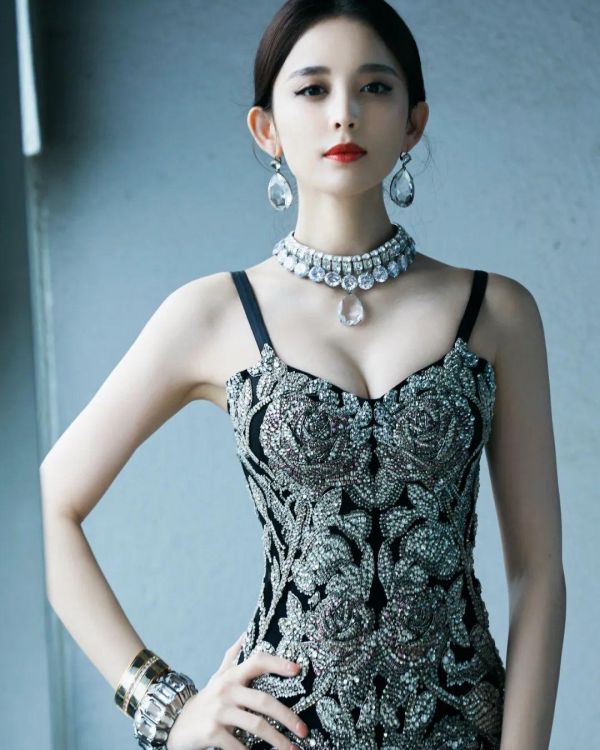 新疆十大美女明星排名，盘点娱乐圈十大新疆当红女星