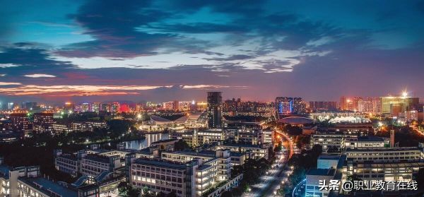 2022中国十大名校最新排名，中国最强的十所大学是哪些