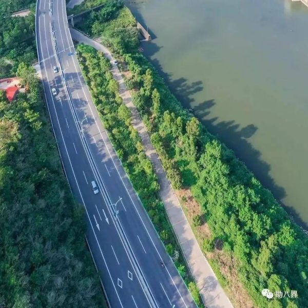广东旅游必去十大景点自驾游（广东10大最美自驾线路）